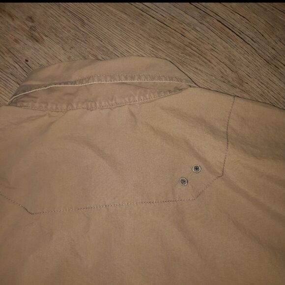 Men's Columbia Brown botton down XL Extra Large - Picture 9 of 9